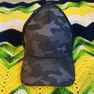 Lululemon Men’s Activewear Hat